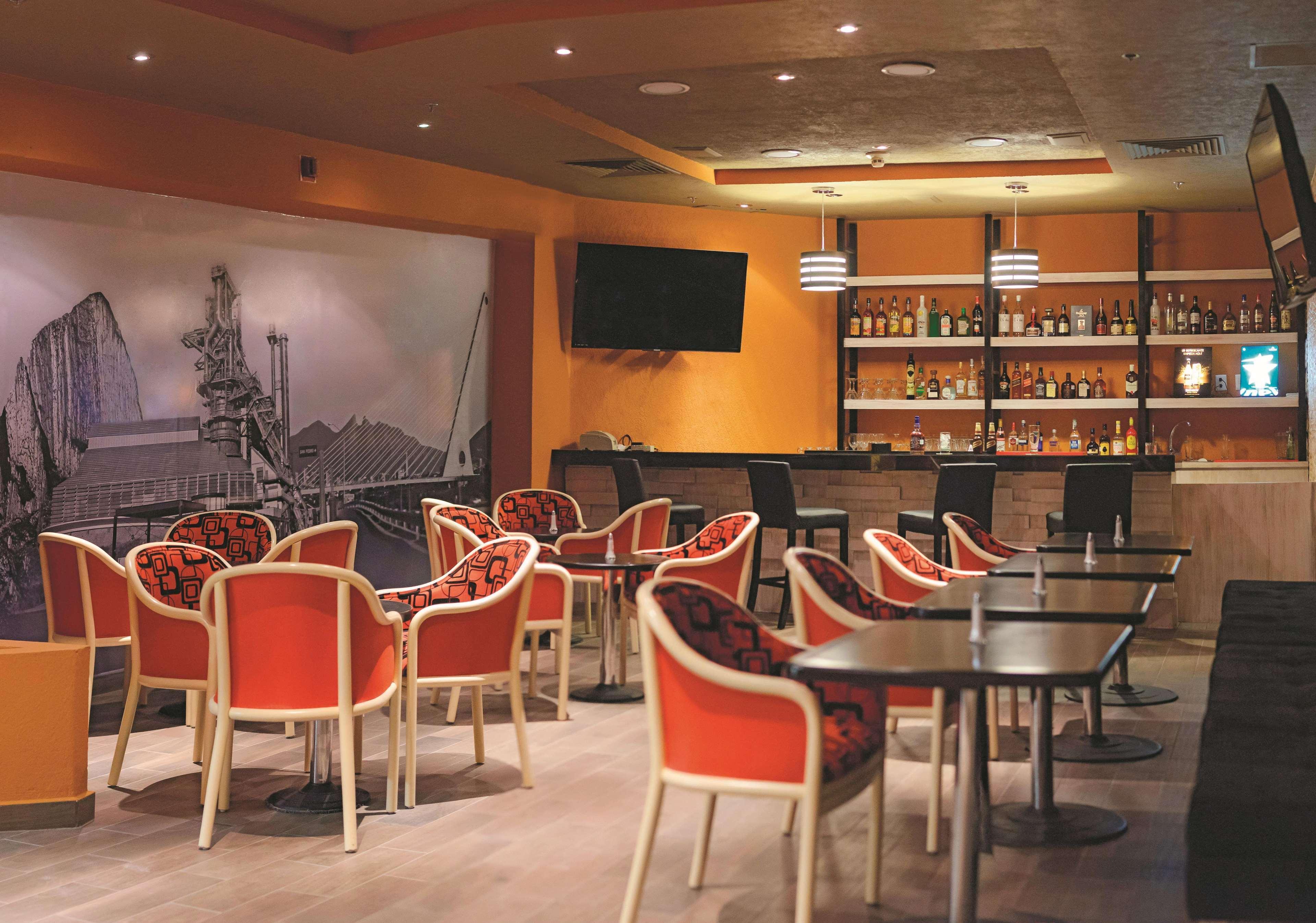 Chn Hotel Monterrey Norte, Trademark Collection By Wyndham Exterior photo